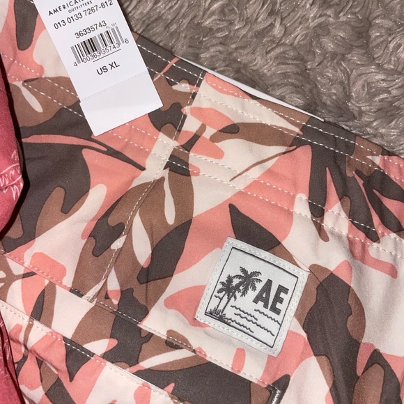 American EagleXl for men - Picture 2 of 4